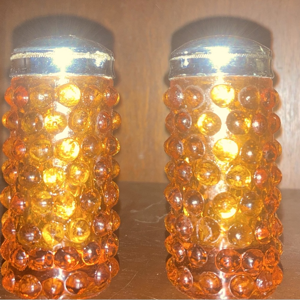 Vintage Fenton Hobnail Glass Salt and Pepper Shaker set